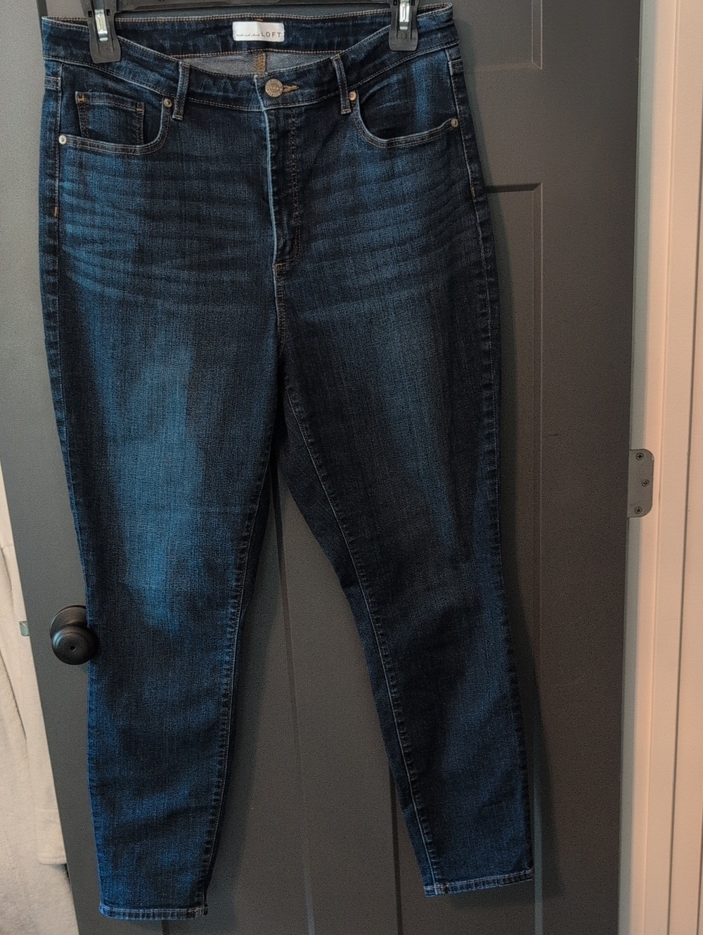 ANN TAYLOR LOFT Dark Blue Women's Skinny Jeans